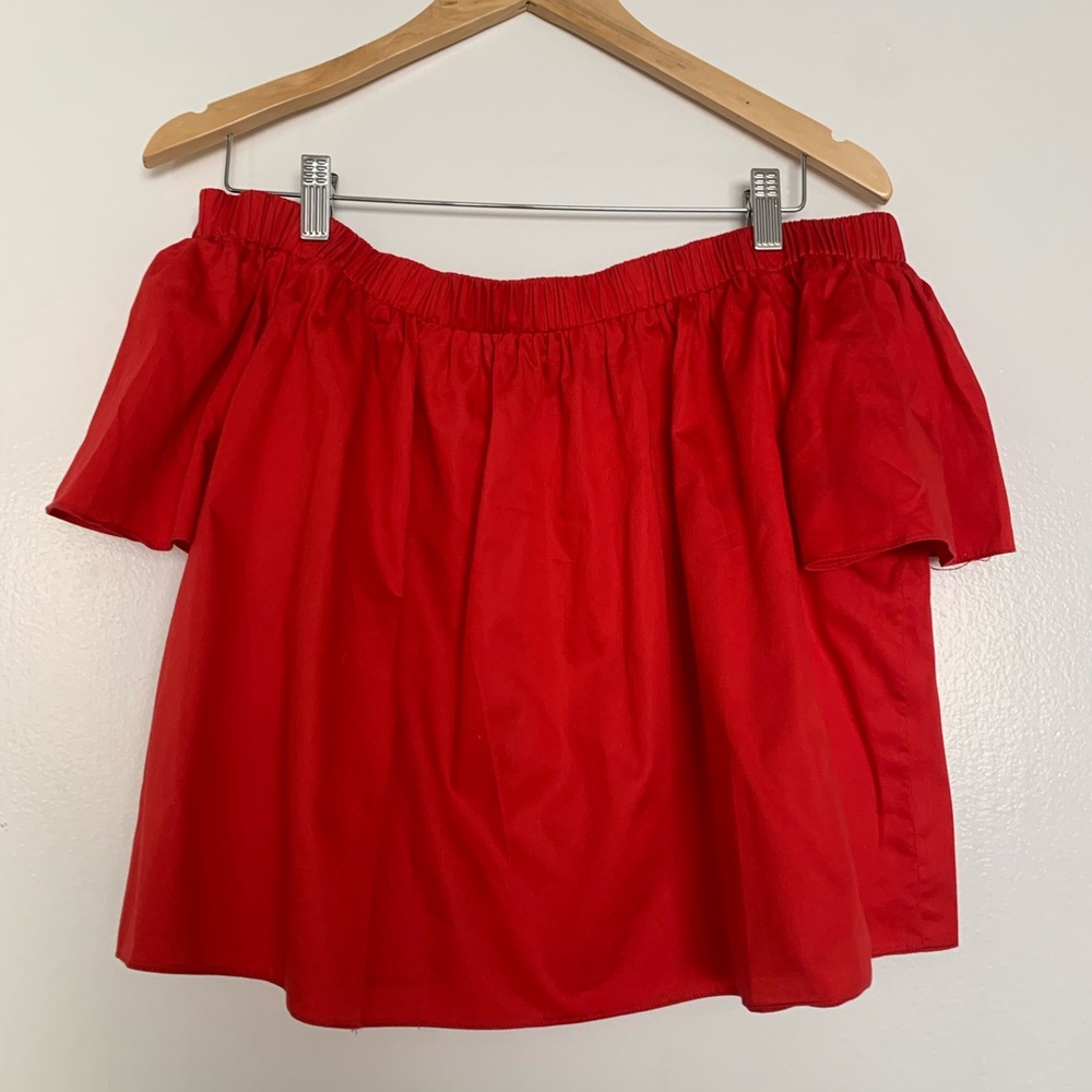 Red Off-Shoulder Top - image 2